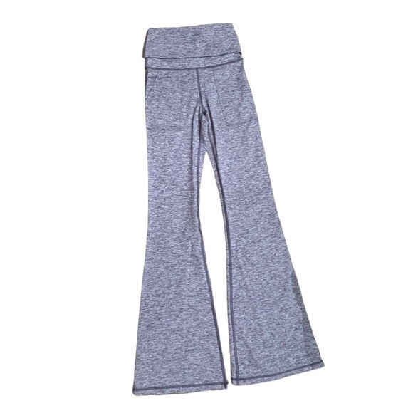 NWT Offline by Aerie Foldover Hi-Rise The Hugger Flare Leggings - Picture 6 of 16